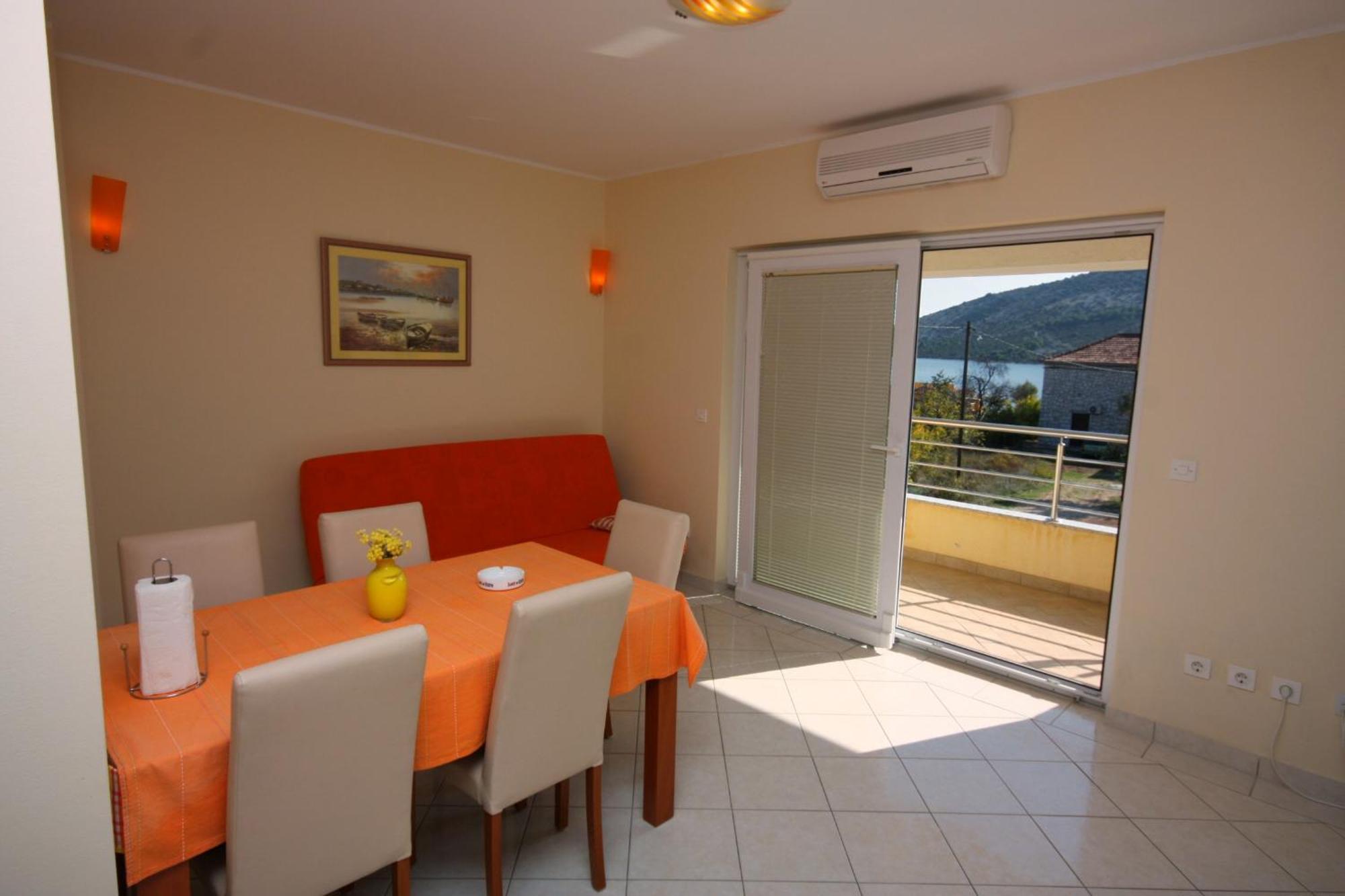 Apartments By The Sea Vinisce, Trogir - 5229 Kamer foto